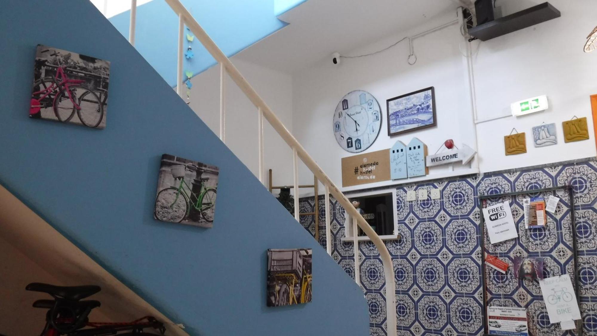 Alameda Hostel Portimao Luaran gambar