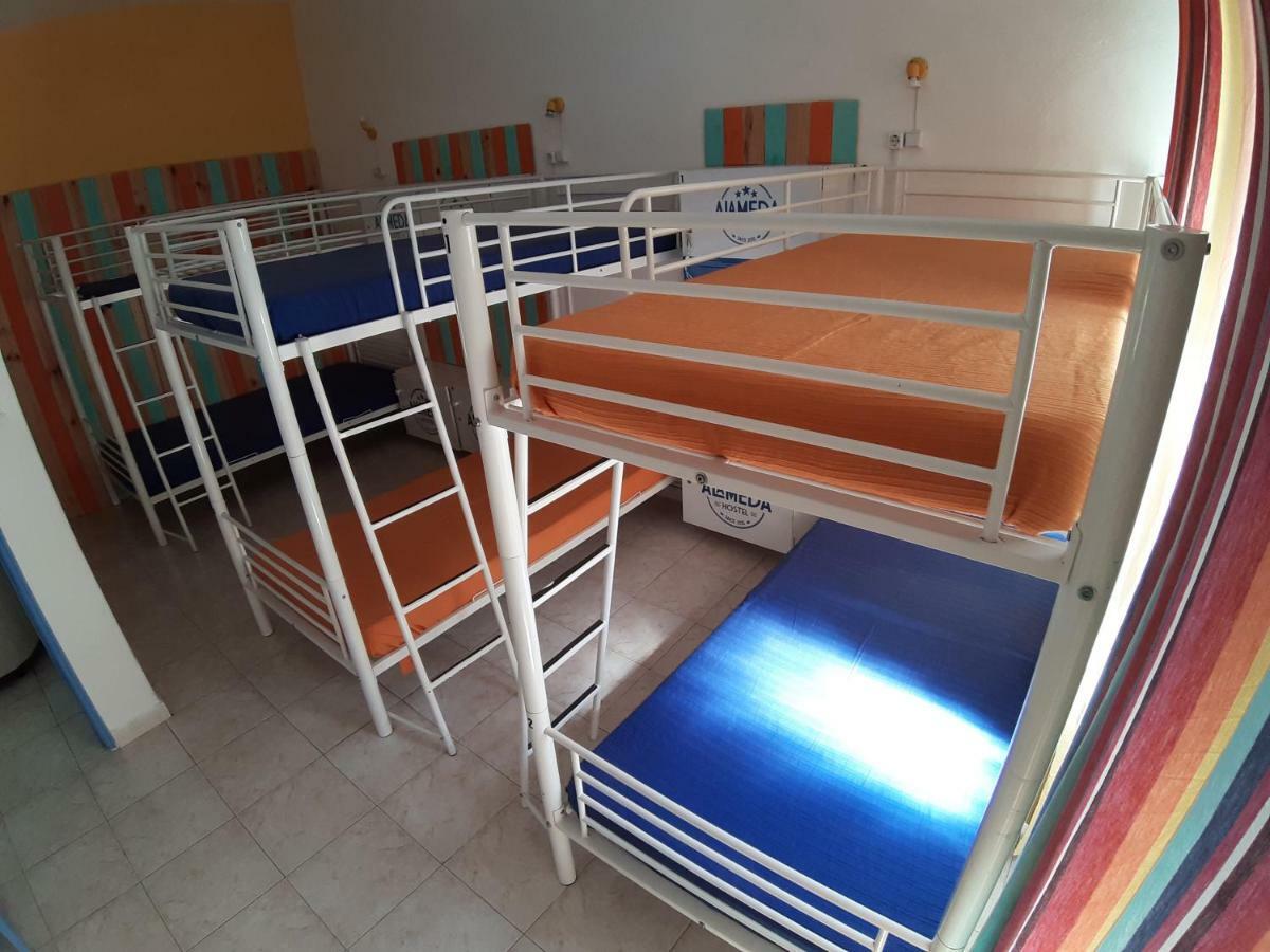 Alameda Hostel Portimao Luaran gambar